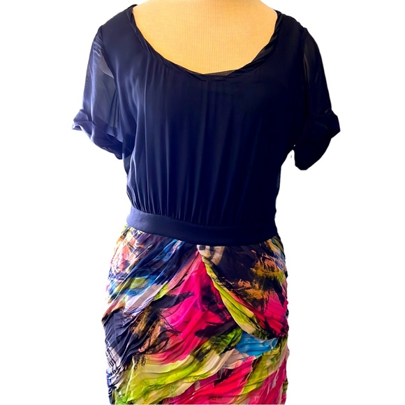 Diane Von Furstenberg Multicolor Print Ruched Mini Dress, size 10 - Picture 4 of 12